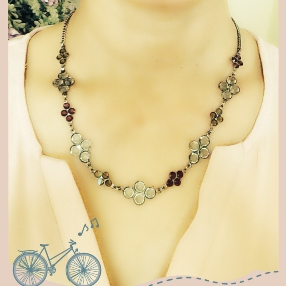 New - beautiful necklace - Picture 4 of 4